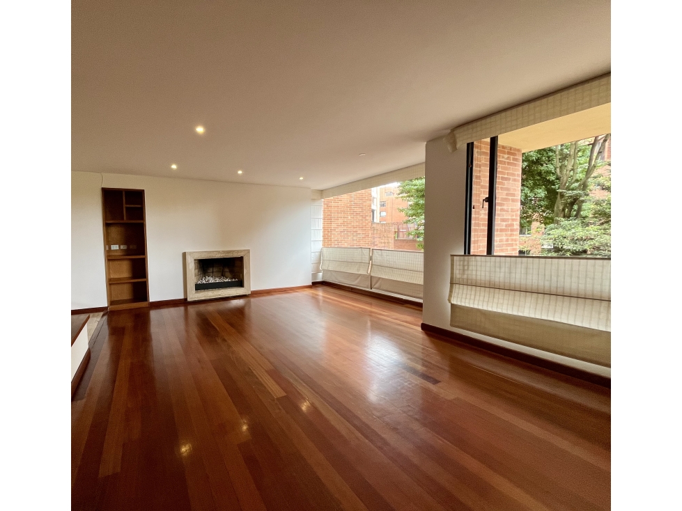 Apartamento en Conjunto Cerrado - Rosales Bajo