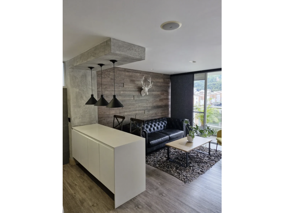 Hermoso Y Moderno Apto En Loma Del Indio En Medellin — foto 6