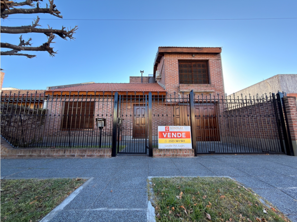 Casa Premium Luján | Moreno 1600 | Apta Crédito | Calidad Única - 1
