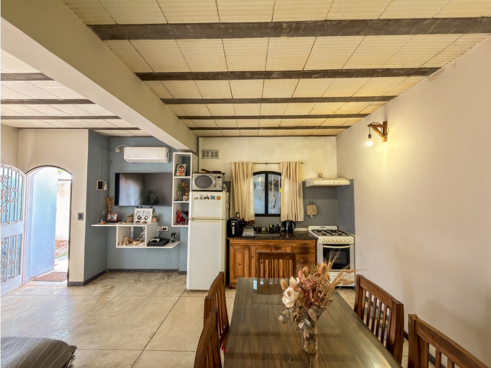 Departamento 3 Amb en PB con 2 Cocheras- Sin Expensas- B° El Mirador - 4