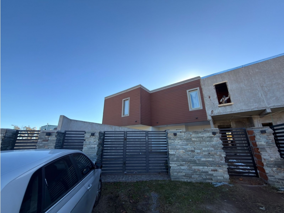Dúplex en venta en el Bº La Martina I, Luján Buenos Aires - 2