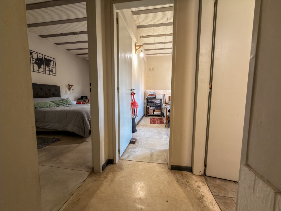 Departamento 3 Amb en PB con 2 Cocheras- Sin Expensas- B° El Mirador - 5