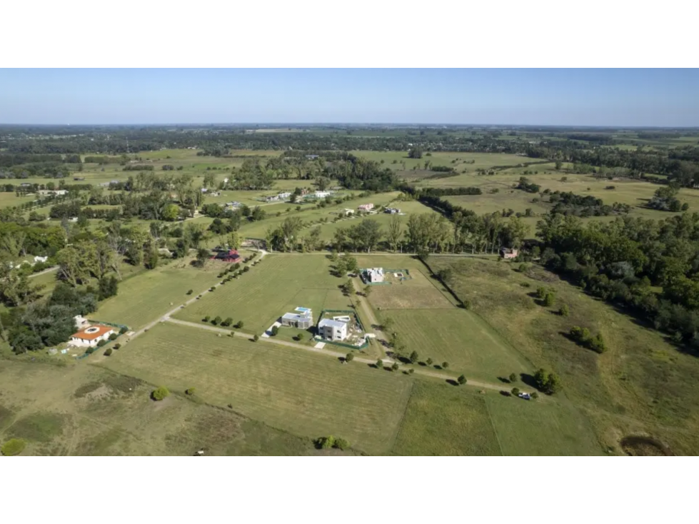 LOTE EN VENTA EN LA ASUNCIÓN CLUB DE CAMPO LUJÁN | LOTE 11 - 2
