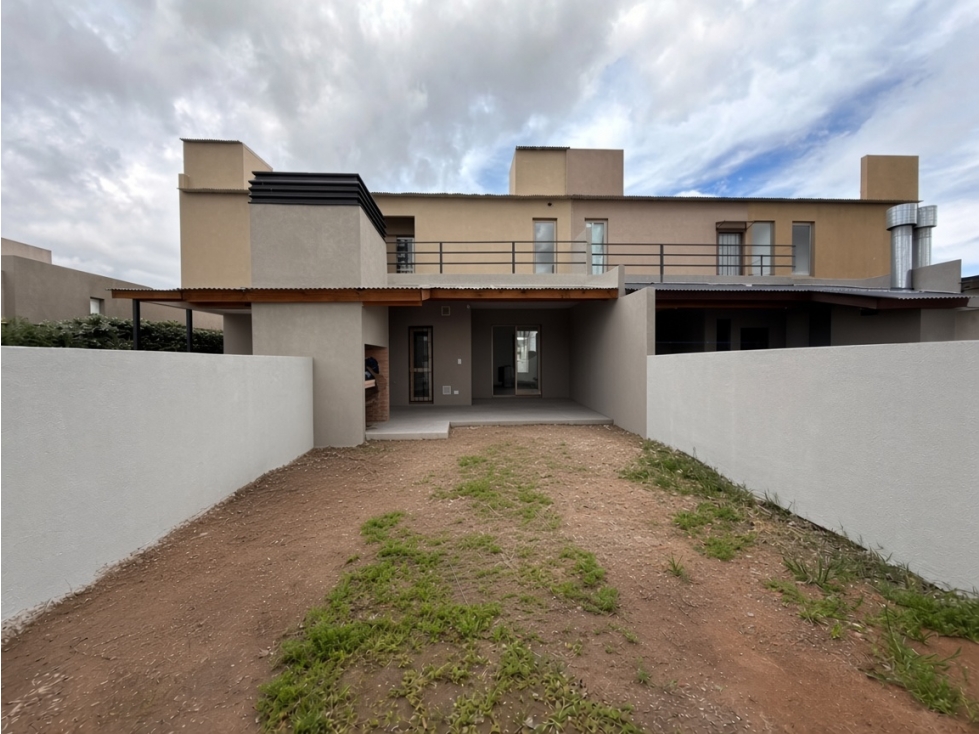 EXCELENTE DÚPLEX A ESTRENAR BARRIO LA MARTINA LUJÁN — foto 5