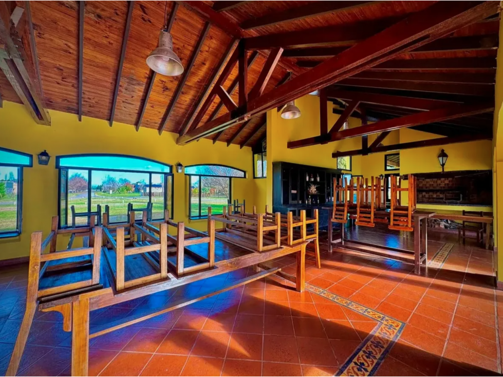 TERRENO EN VENTA CLUB DE CAMPO LA CECILIA CARLOS KEEN LOTE 52 - 5