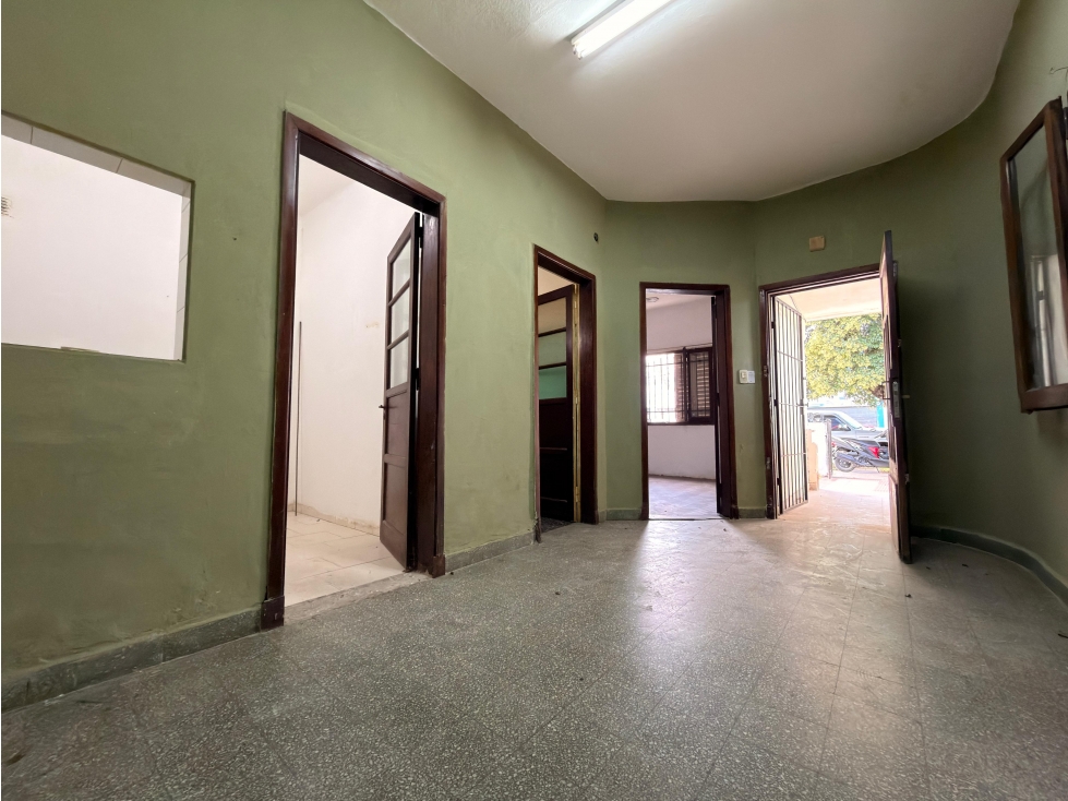 CASA EN ALQUILER CARLOS PELLEGRINI 825 A METROS DE HUMBERTO - 5