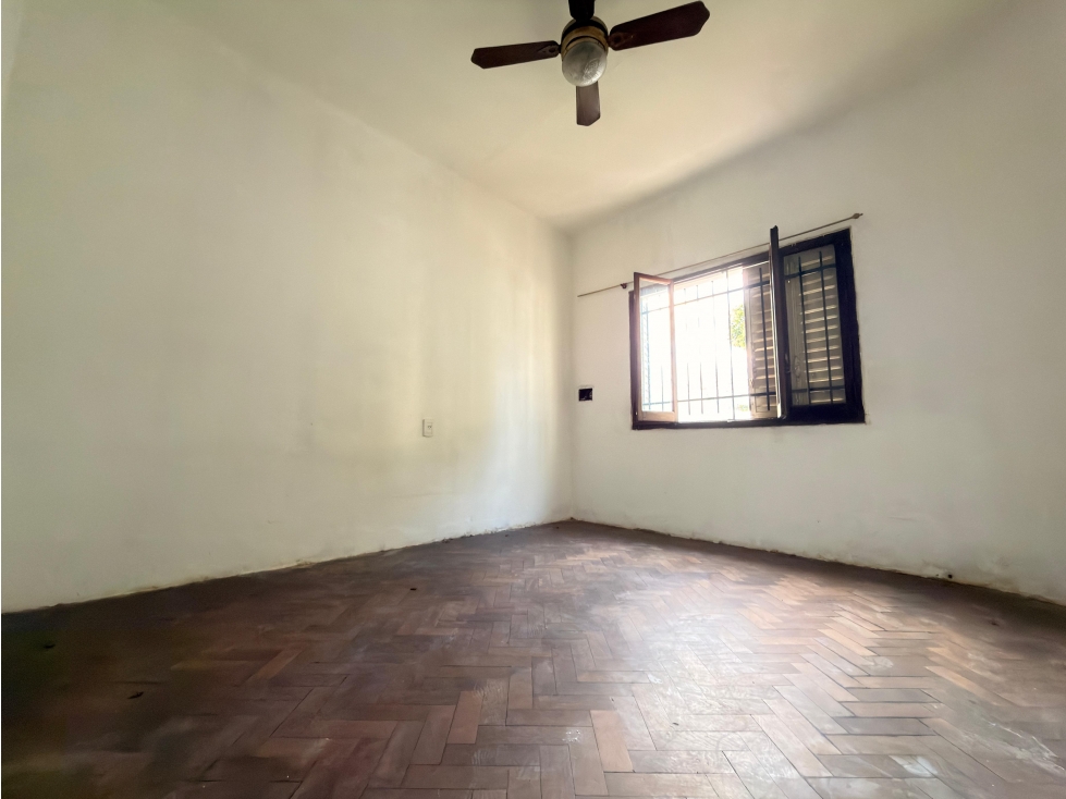 CASA EN ALQUILER CARLOS PELLEGRINI 825 A METROS DE HUMBERTO - 6