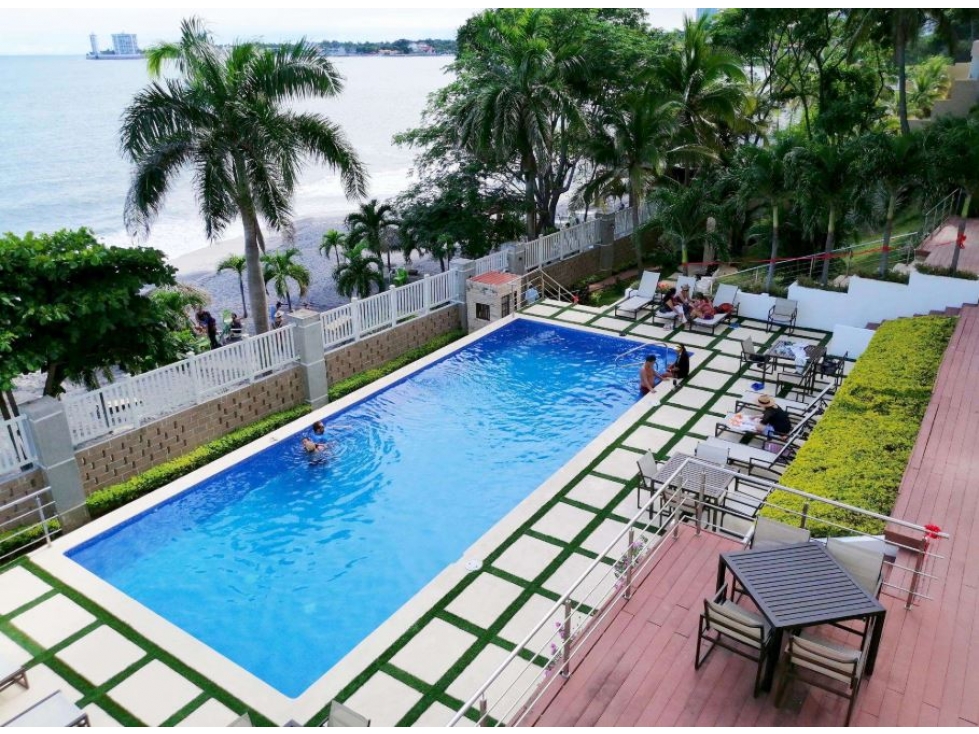 VENTA PH Bahía, Nueva Gorgona Apto. Amoblado Frente al Mar