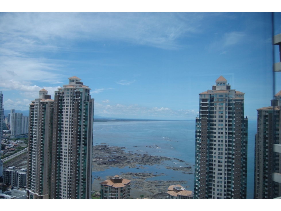 SE VENDE EN PUNTA PACIFICA PH OCEAN PARK