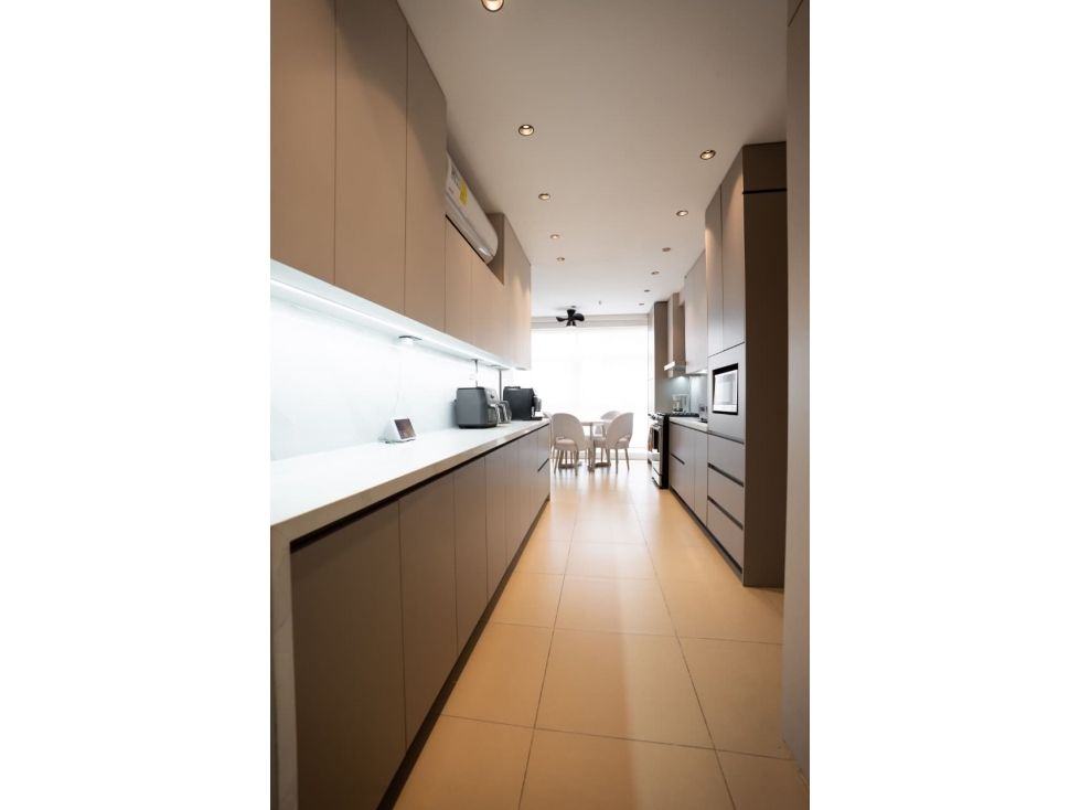 SE VENDE Q TOWER, PUNTA PACÍFICA