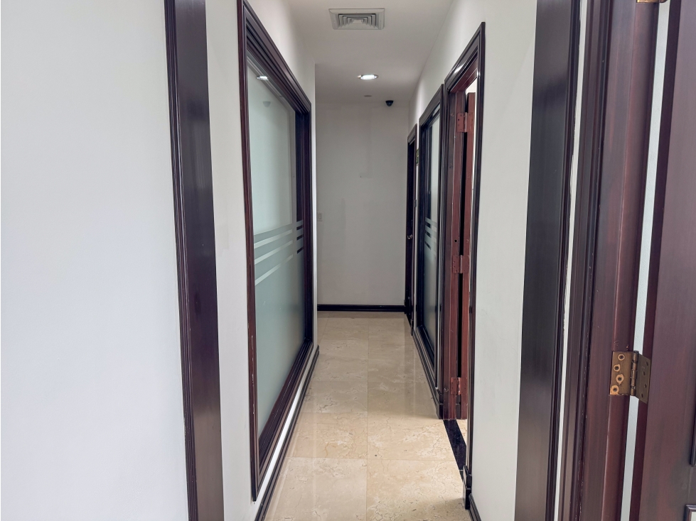 COMMERCIAL OFFICE FOR SALE - OCEAN BUSINESS PLAZA — foto 4