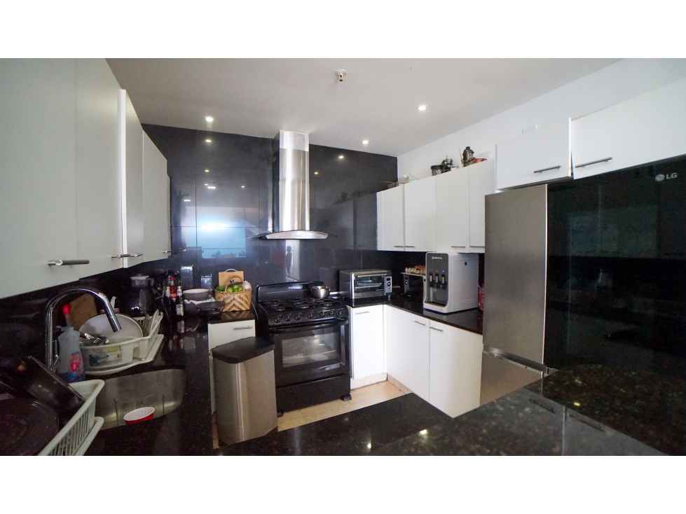 ¡APARTAMENTO EN VENTA CON VISTA AL MAR! - SKY RESIDENCES — foto 3