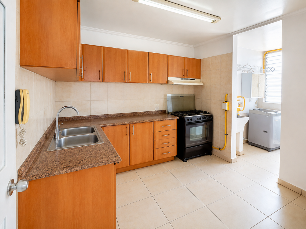 Apartamento de 2 Recámaras en Bella Vista | Excelente Ubicación — foto 3