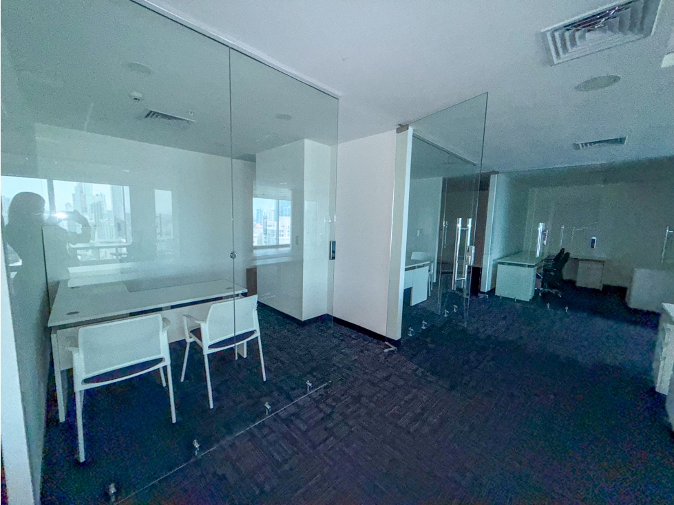 Oficina en Oceania Business Plaza | 242 m², 6 Oficinas y 5 Parking — foto 5