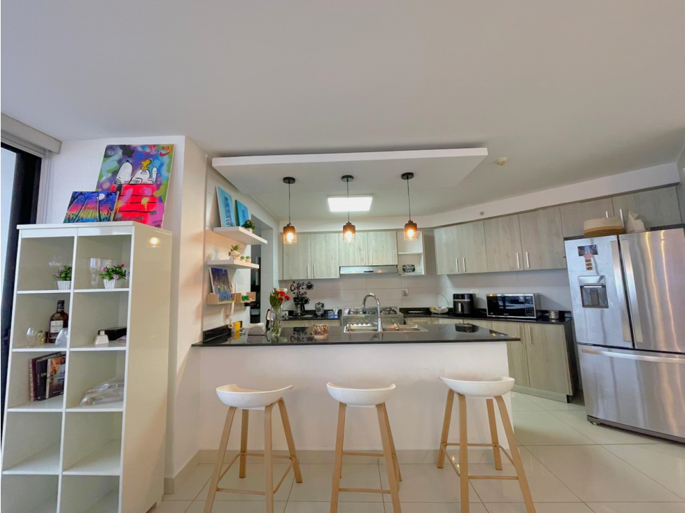 Apto amueblado, 3 rec, terraza amplia y 2 estac. en El Cangrejo — foto 5