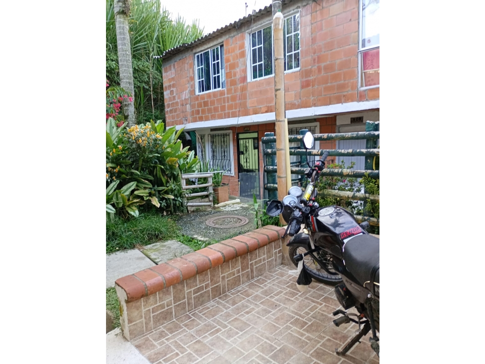 Casa peatonal para la venta en Frailes, Dosquebradas!!! — foto 2