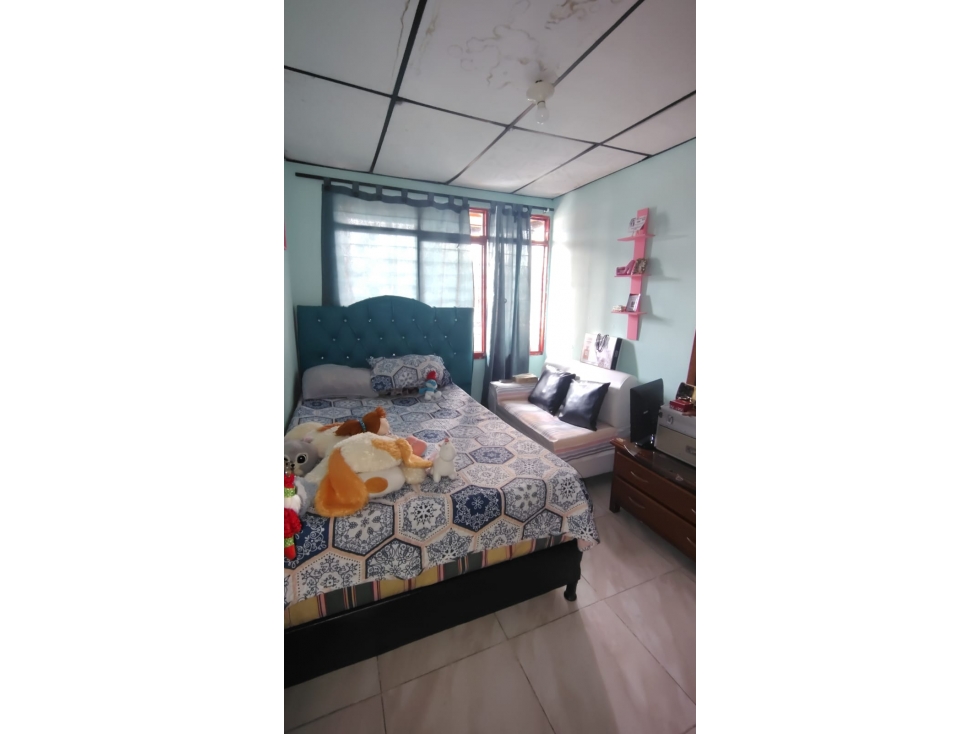 Casa para la venta en los 2500 lotes, Cuba, Pereira!!! — foto 3