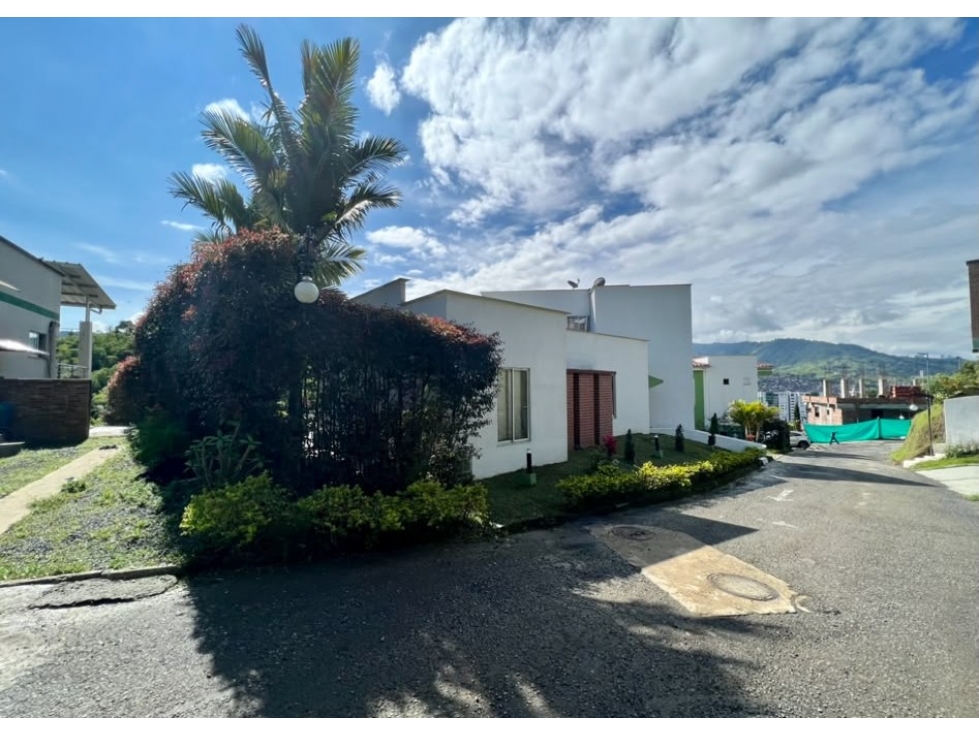 Casa en conjunto para arriendo en la Via del pollo,Dosquebradas - 4