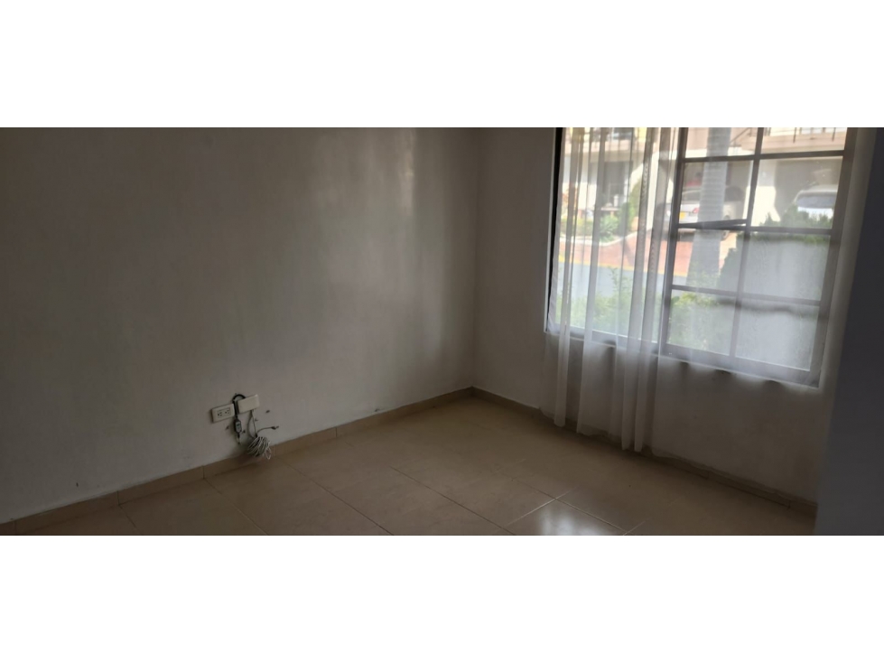 Casa en conjunto para la venta en la Avenida Sur, Pereira!!!