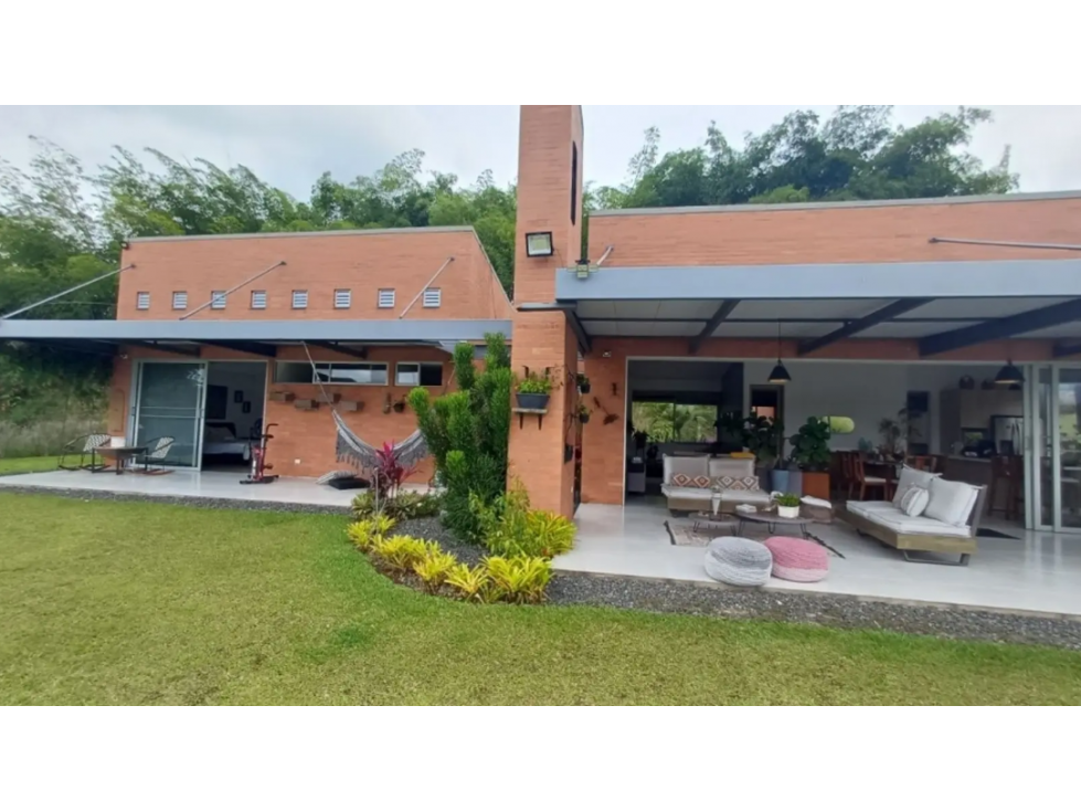 Casa campestre en condominio para la venta en Pueblito Cafetero!!!