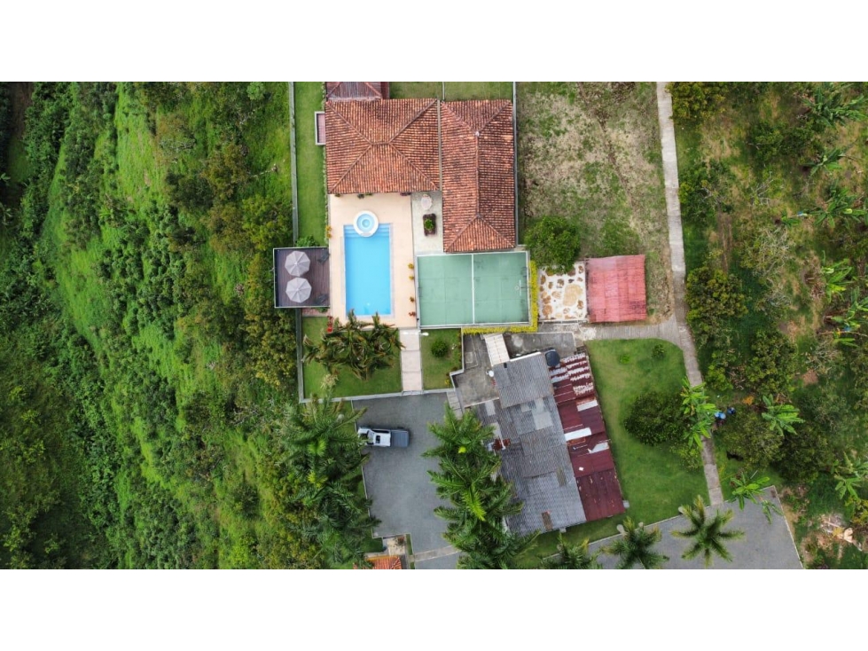 Finca independiente para la venta en Altagracia, Pereira !!! — foto 2