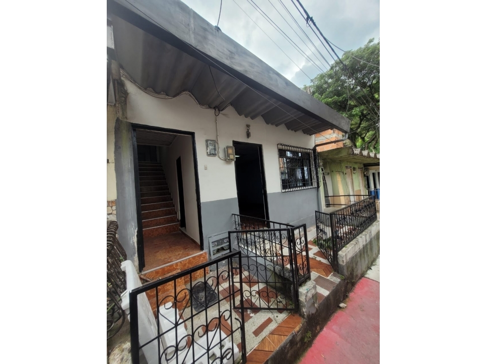 Casa con viviendas independientes para la venta en Galan, Pereira!!!