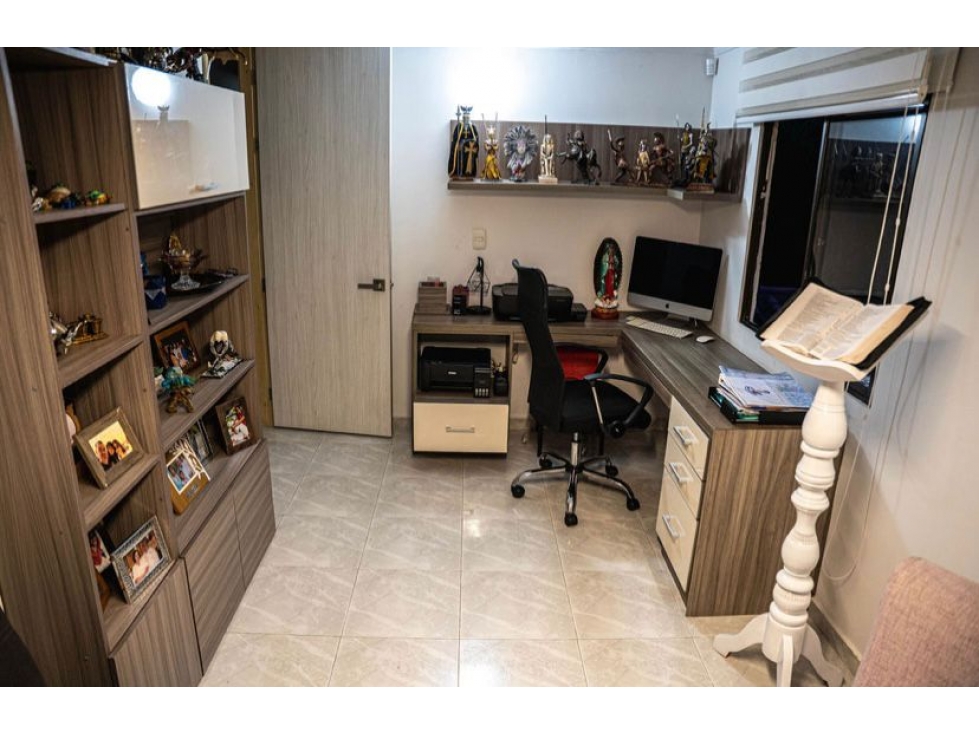 Casa esquinera en Conjunto para la venta en la Av. Sur, Pereira!!! — foto 2