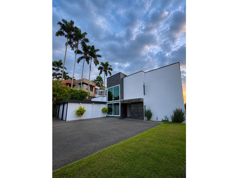 Casa campestre en condominio para la venta en la Vía Pereira - Armenia