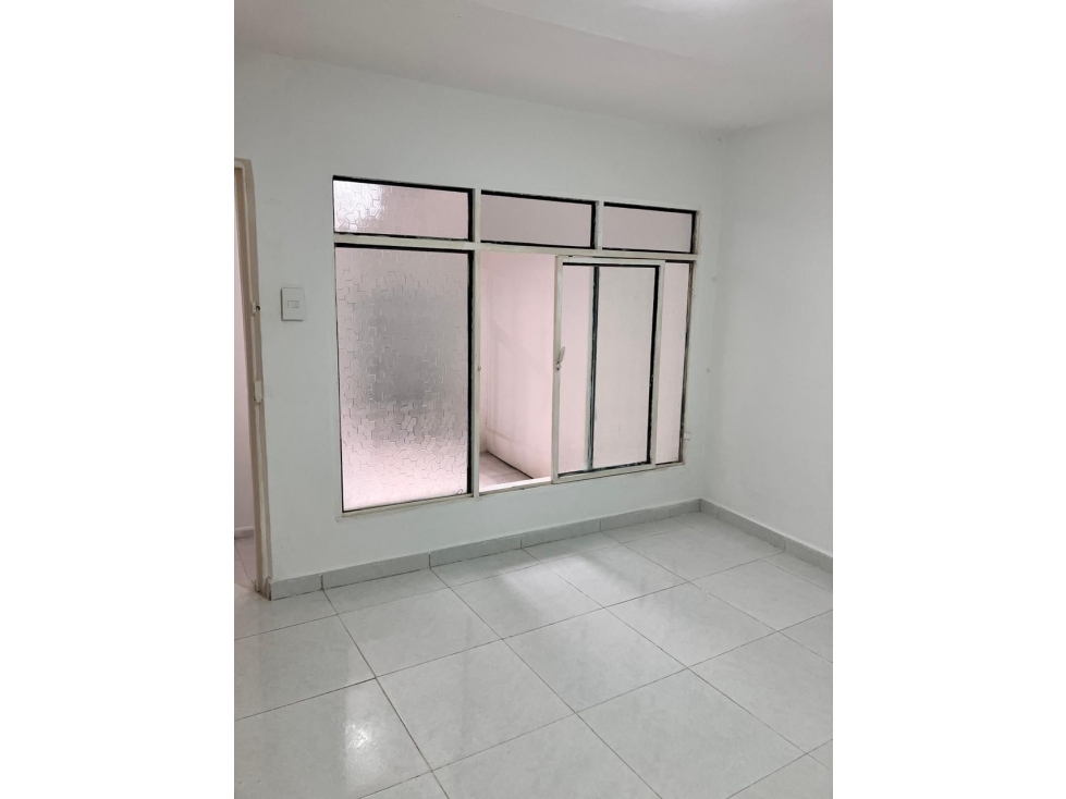 Casa con viviendas independientes para la venta en centro de Pereira — foto 5