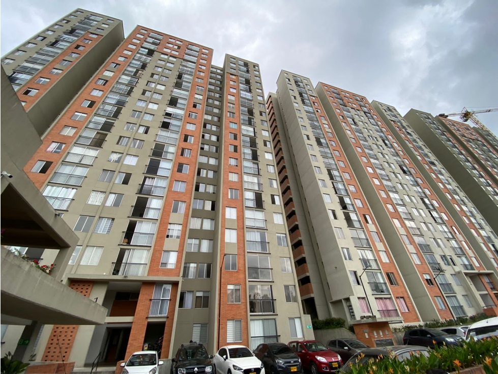 Apartamento en conjunto para la venta en el Poblado, Pereira