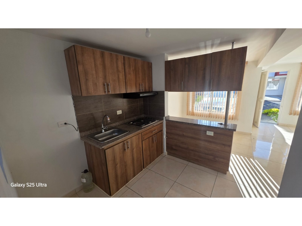 Casa en conjunto para la venta en Galicia, Pereira!!! — foto 2
