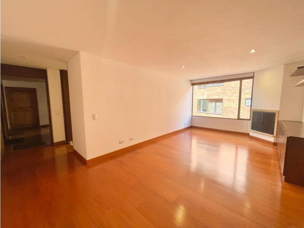 ARRIENDO LINDO APARTAMENTO MUY ILUMINADO EN EL VIRREY — foto 3