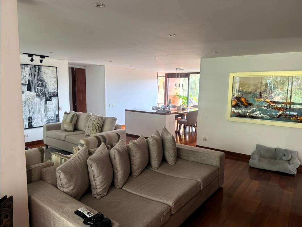 VENDO O ARRIENDO EXCELENTE APARTAMENTO EN SIERRAS DEL MORAL