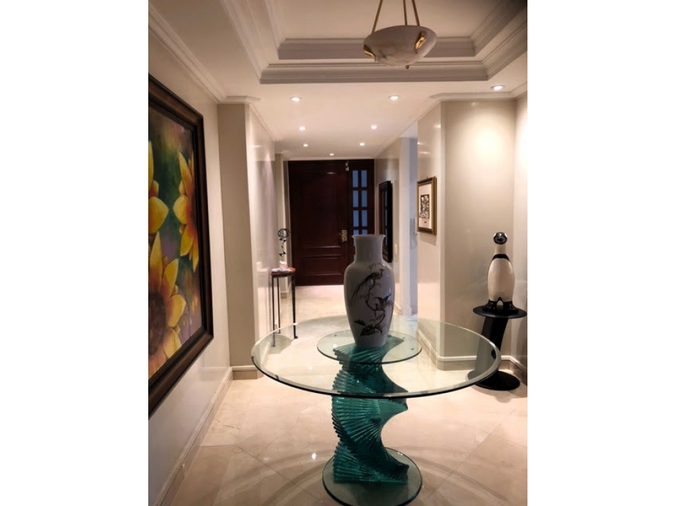 VENDO EXCELENTE APARTAMENTO CON TERRAZAS EN BOSQUES DEL MARQUES