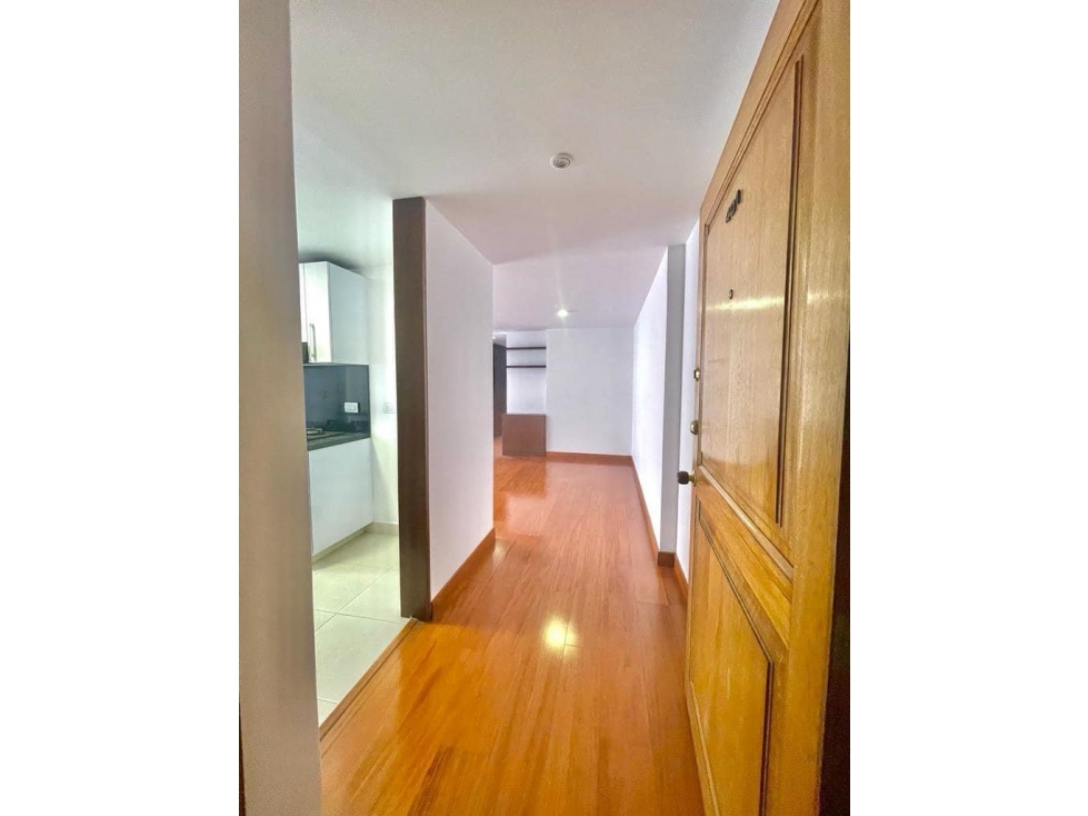 ARRIENDO LINDO APARTAMENTO MUY ILUMINADO EN EL VIRREY — foto 5