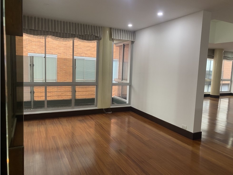 VENDO EXCELENTE PH EN SANTA PAULA CON LINDAS TERRAZAS — foto 4