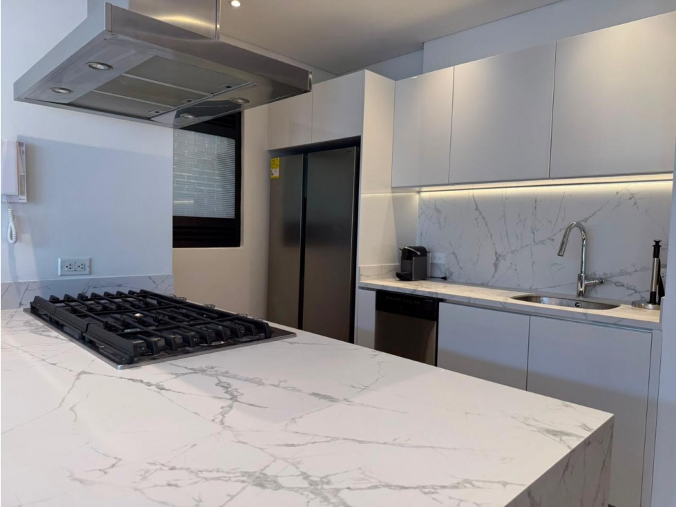 ARRIENDO EXCLUSIVO APTO AMOBLADO EN CHICO RESERVADO PARA ESTRENAR — foto 5