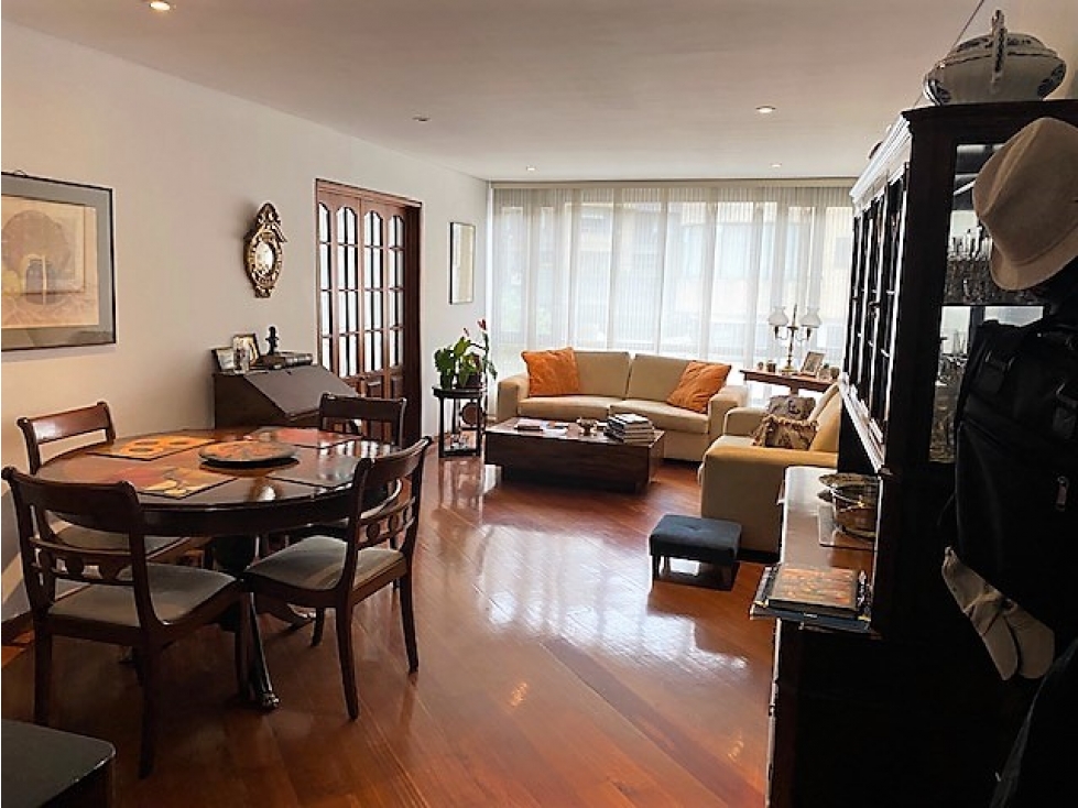VENDO APARTAMENTO EN EL RETIRO -NOGAL