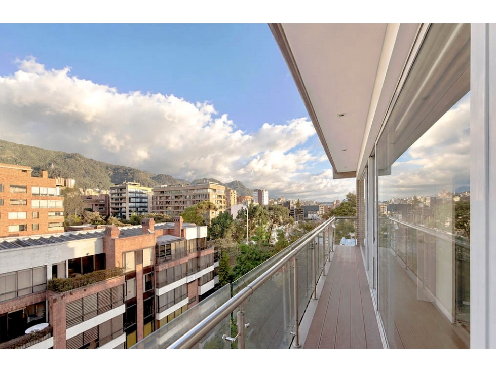ARRIENDO EXCELENTE APARTAMENTO EN VIRREY CHICO CON LINDO BALCON — foto 5