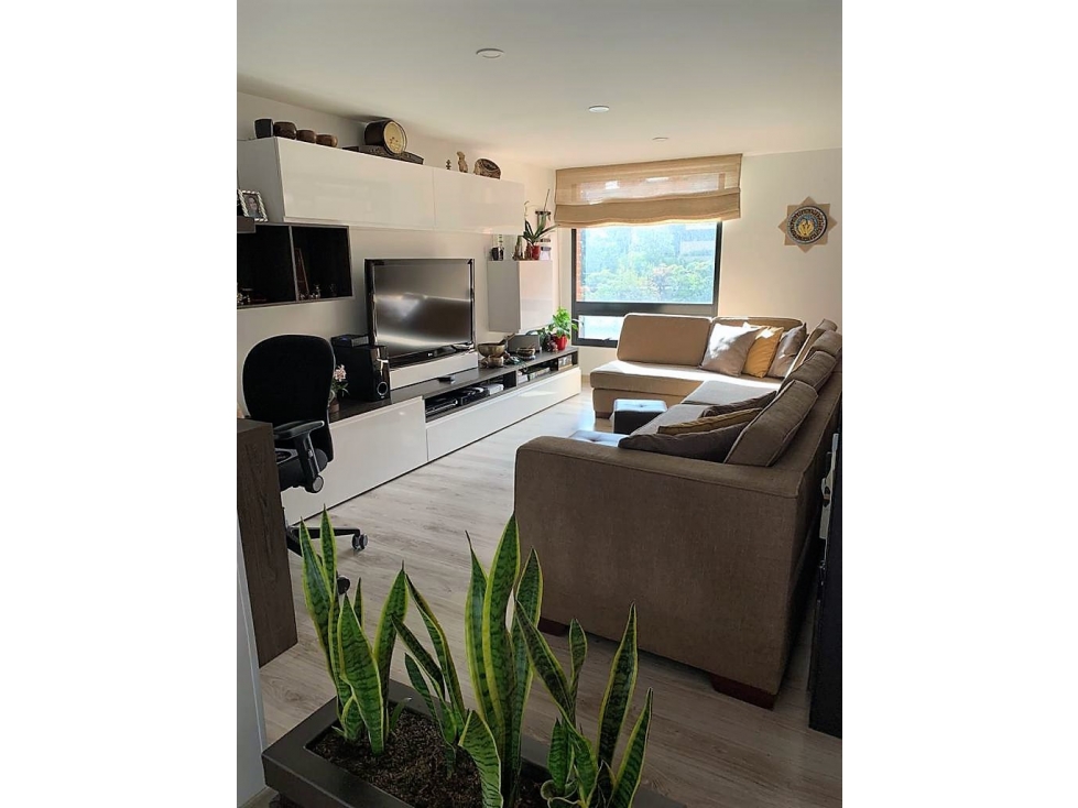VENDO O ARRIENDO EXCELENTE APARTAMENTO REMODELADO EN LA CABRERA — foto 4