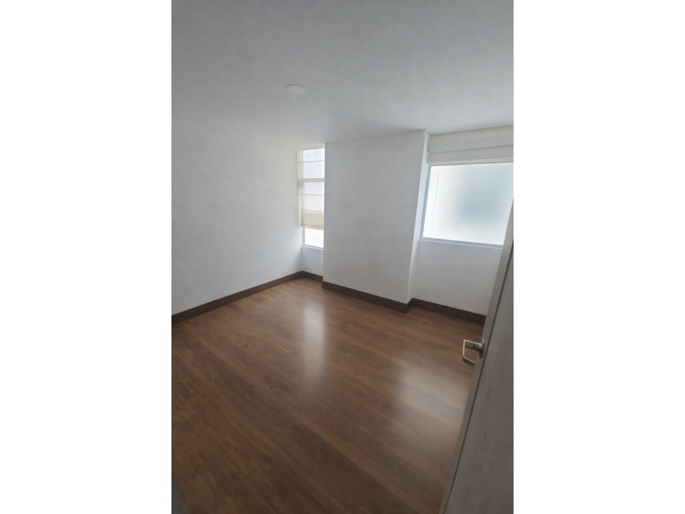 VENTA DE APARTAMENTO EN SABANETA, SECTOR LAS LOMITAS — foto 5