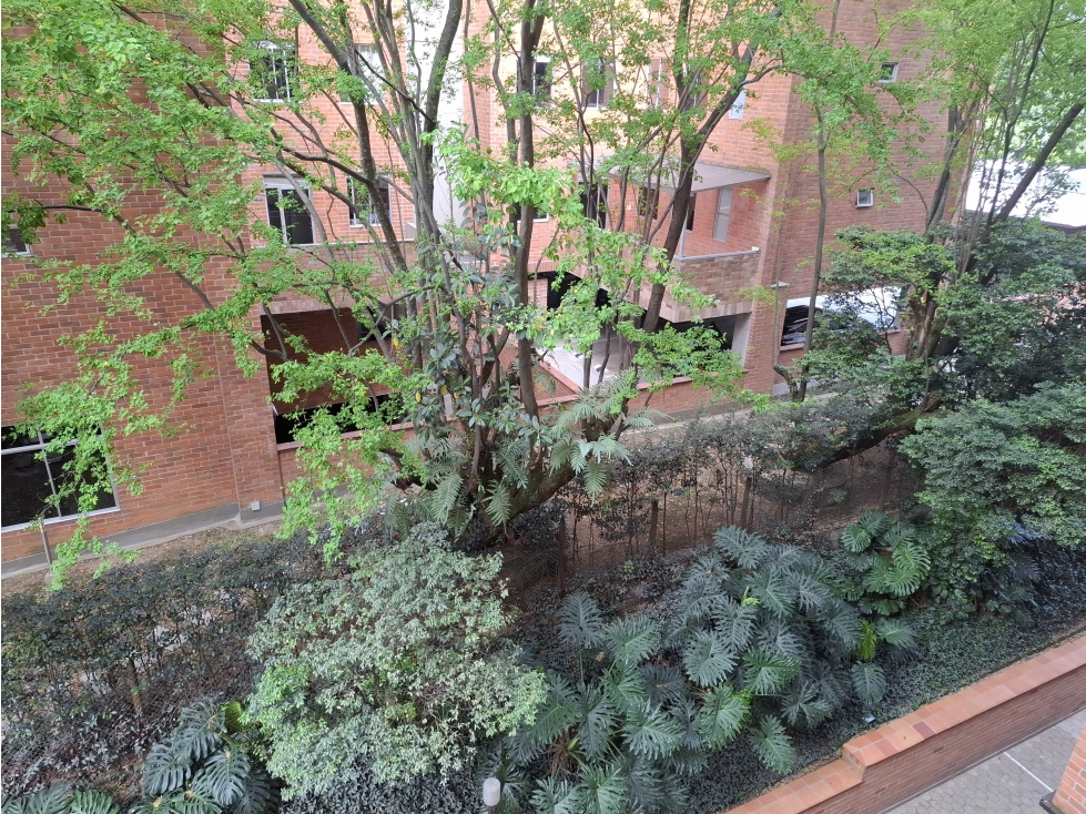 VENTA DE APARTAMENTO EN EL POBLADO, SECTOR CASTROPOL — foto 4