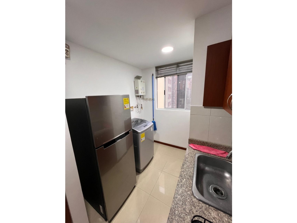 VENTA DE APARTAMENTO EN EL POBLADO, SECTOR LALINDE — foto 2