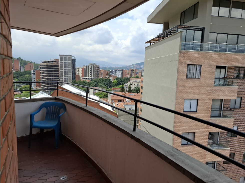 VENTA DE APARTAMENTO EN LAURELES, SECTOR SAN JOAQUIN. $490.000.000 — foto 2