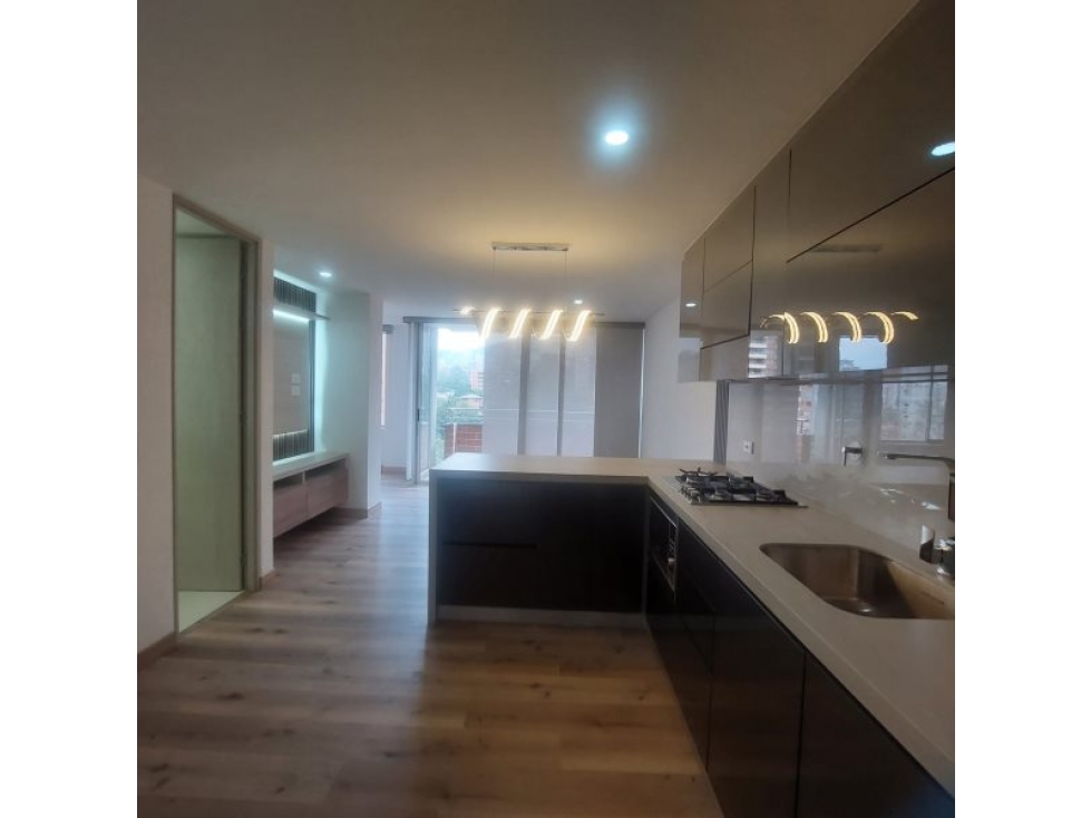 VENTA DE APARTAMENTO SECTOR PROVENZA, EL POBLADO