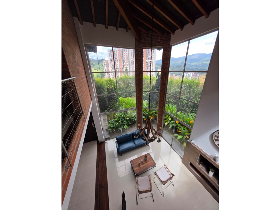 VENTA DE CASA EN SABANETA $1.850.000.000 REMODELADA — foto 5