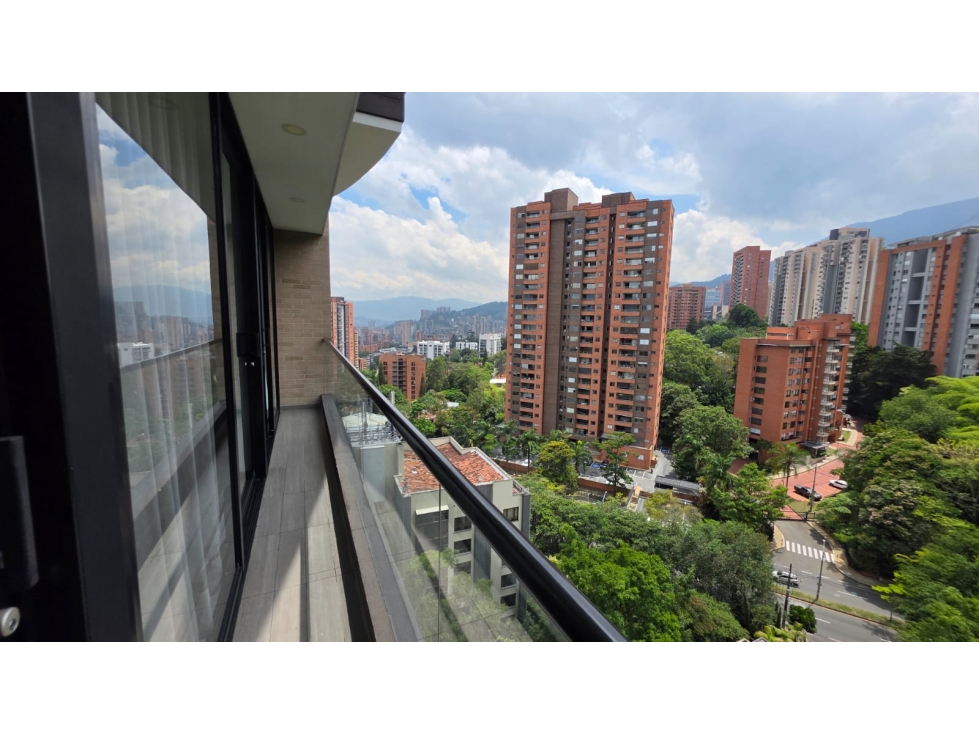 VENTA DE APARTAMENTO PARA AIRBNB EN EL POBLADO, SECTOR LOS BALSOS