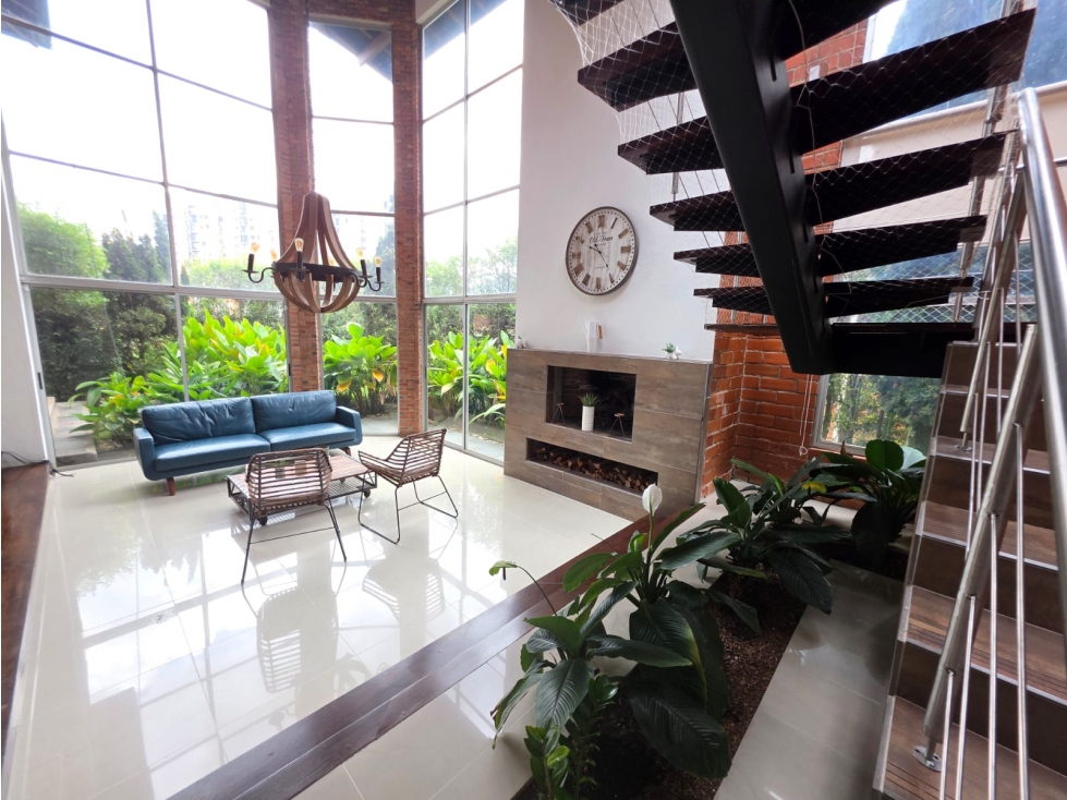 VENTA DE CASA EN SABANETA $1.850.000.000 REMODELADA — foto 4