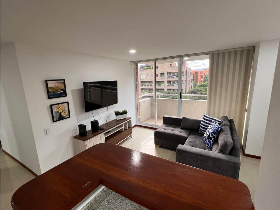 VENTA DE APARTAMENTO EN EL POBLADO, SECTOR LALINDE