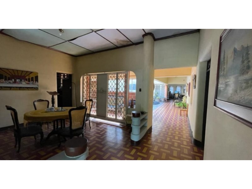 VENTA DE CASA EN MEDELLÍN, SECTOR LAURELES INDEPENDIENTE — foto 5